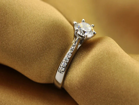 Royal Grace Ring™